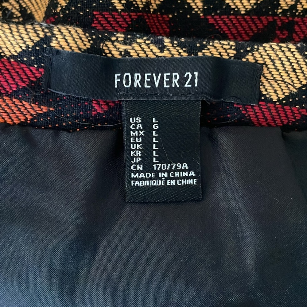 Forever 21 tribal pattern mini skirt - Picture 2 of 11